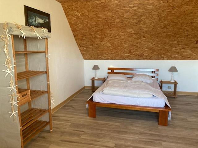 Roscanvel: Duplex Dans Maison Vue Mer Apartment ภายนอก รูปภาพ